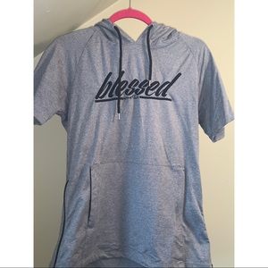 Short sleeve hoodie
